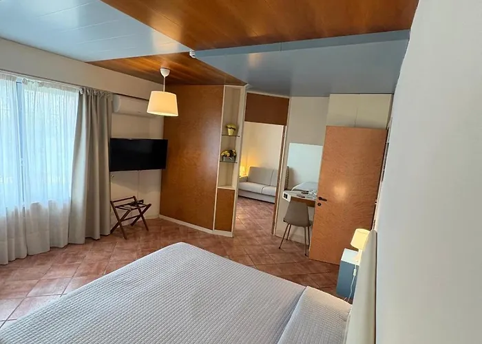 Hotel Eden